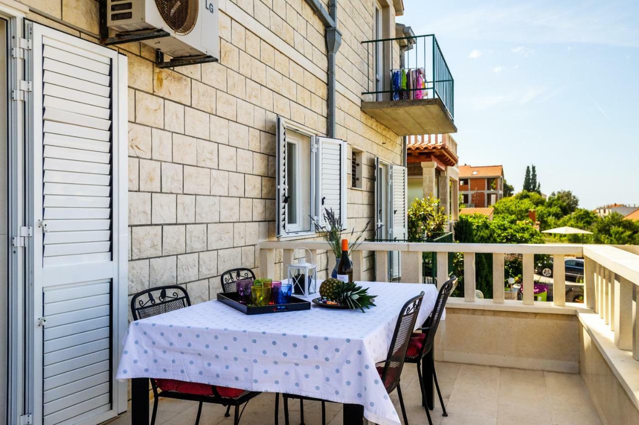 Great View Apartment Сутиван Екстериор снимка